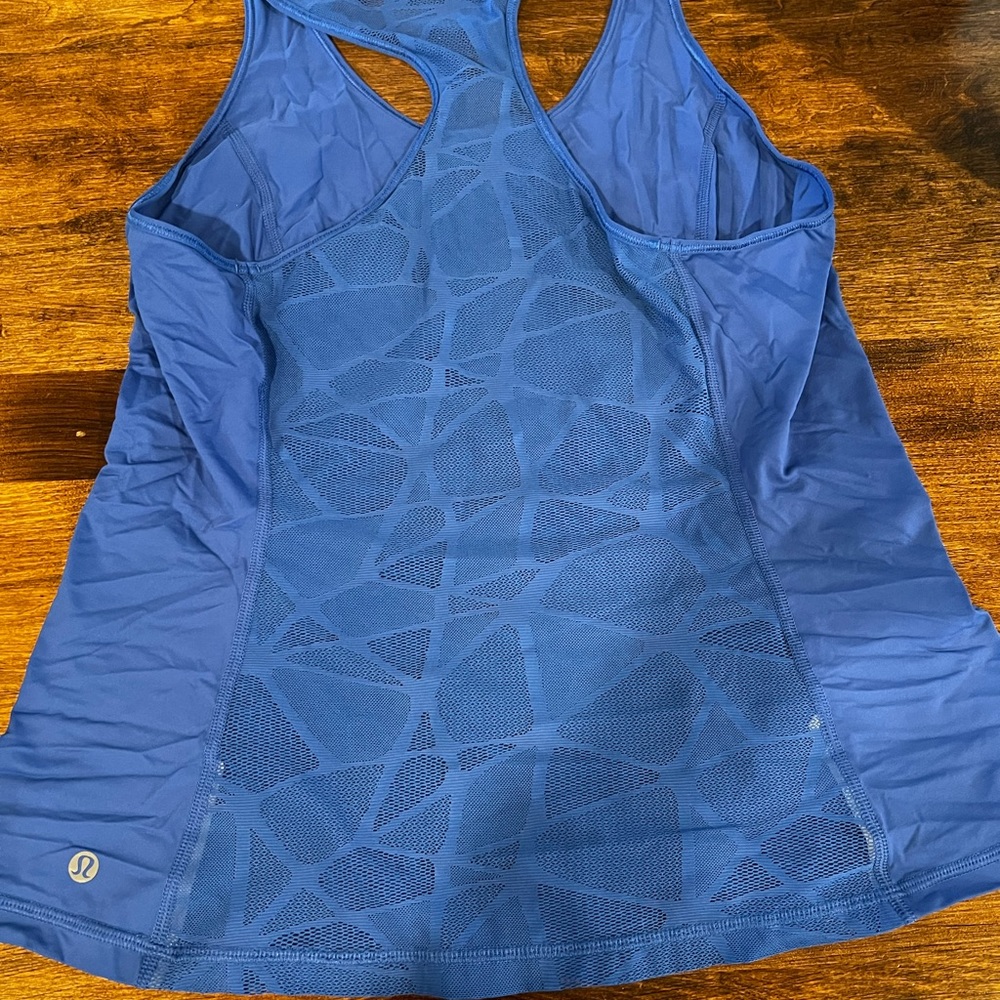 Lululemon without top